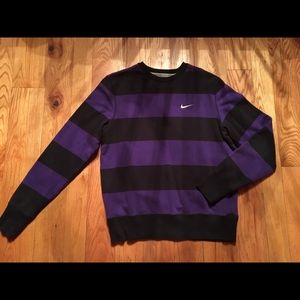 black and purple nike shirt